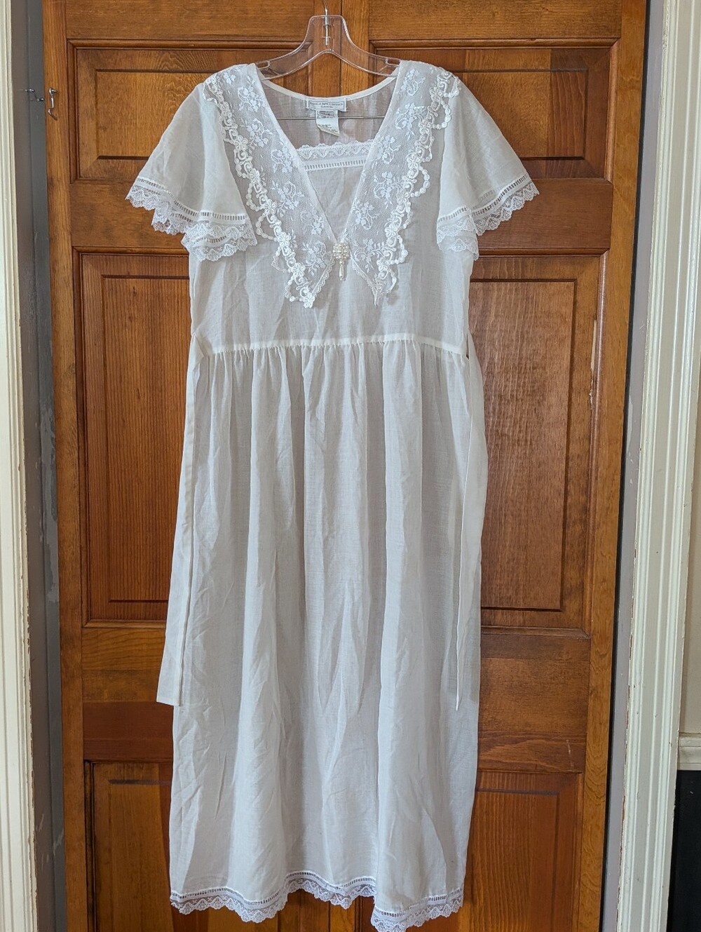 Jessica McClintock Gunne Sax White Lace-Trim Dress